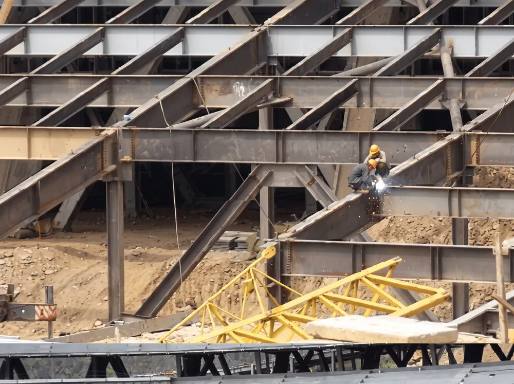 Estructura metálica en obra